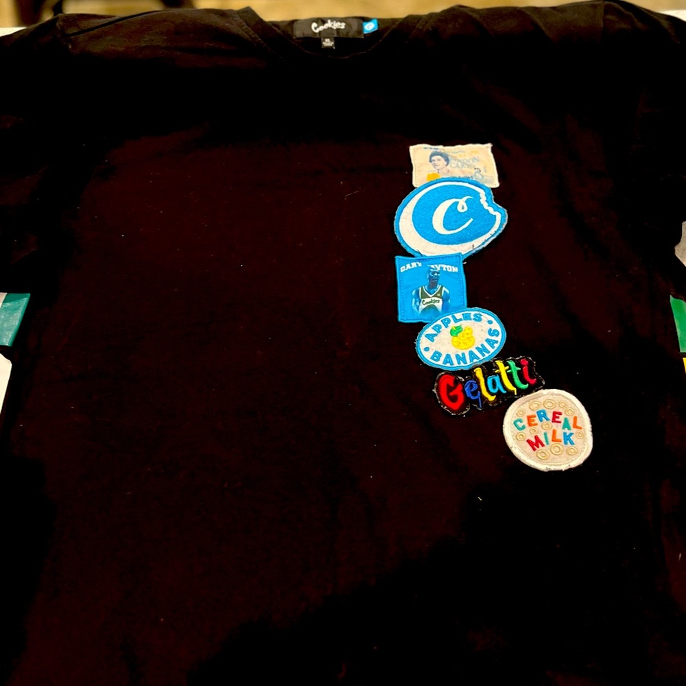 Men’s Cookies T-Shirt size XL. Very Stylish and Rare !!